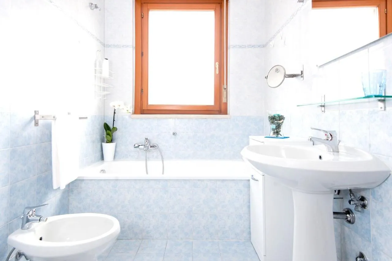Apartment Via Alberto Lupo Rome